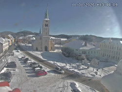 Náměstí, koste sv. Markéty