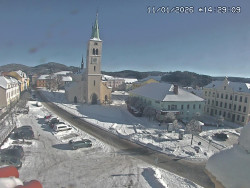 Náměstí, koste sv. Markéty