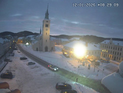 Náměstí, koste sv. Markéty