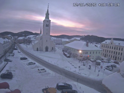 Náměstí, koste sv. Markéty