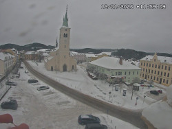 Náměstí, koste sv. Markéty