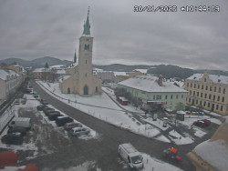 Náměstí, koste sv. Markéty