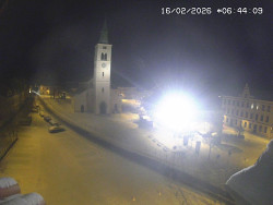 Náměstí, koste sv. Markéty