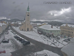 Náměstí, koste sv. Markéty