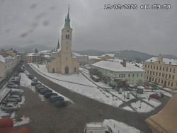 Náměstí, koste sv. Markéty