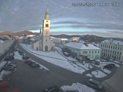 Náměstí, koste sv. Markéty