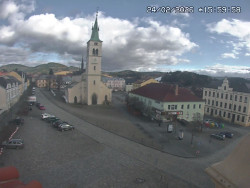 Náměstí, koste sv. Markéty