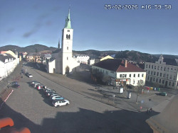 Náměstí, koste sv. Markéty