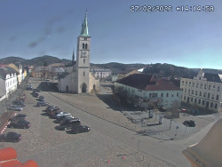 Náměstí, koste sv. Markéty