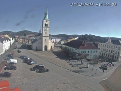 Náměstí, koste sv. Markéty