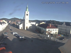 Náměstí, koste sv. Markéty