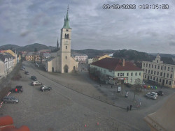 Náměstí, koste sv. Markéty