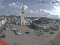 Náměstí, koste sv. Markéty