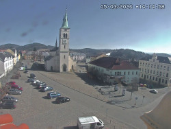 Náměstí, koste sv. Markéty