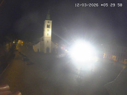 Náměstí, koste sv. Markéty