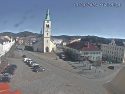 Náměstí, koste sv. Markéty