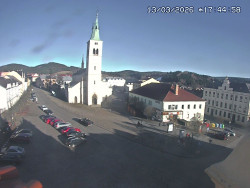 Náměstí, koste sv. Markéty