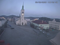 Náměstí, koste sv. Markéty