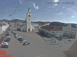 Náměstí, koste sv. Markéty