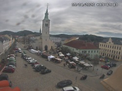 Náměstí, koste sv. Markéty