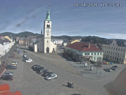 Náměstí, koste sv. Markéty