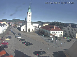 Náměstí, koste sv. Markéty