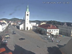 Náměstí, koste sv. Markéty