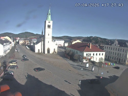 Náměstí, koste sv. Markéty