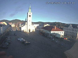 Náměstí, koste sv. Markéty