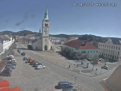 Náměstí, koste sv. Markéty