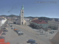 Náměstí, koste sv. Markéty