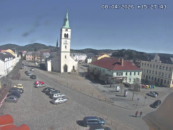 Náměstí, koste sv. Markéty