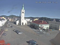 Náměstí, koste sv. Markéty