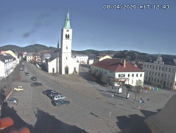 Náměstí, koste sv. Markéty