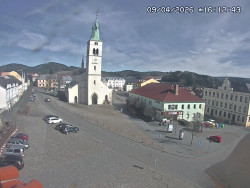 Náměstí, koste sv. Markéty