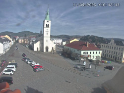 Náměstí, koste sv. Markéty