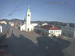 Náměstí, koste sv. Markéty