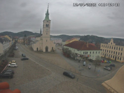 Náměstí, koste sv. Markéty