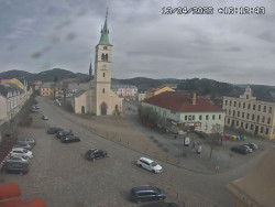 Náměstí, koste sv. Markéty