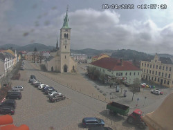 Náměstí, koste sv. Markéty