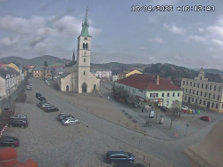 Náměstí, koste sv. Markéty