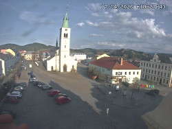 Náměstí, koste sv. Markéty