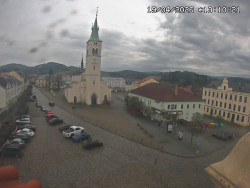 Náměstí, koste sv. Markéty