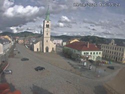 Náměstí, koste sv. Markéty