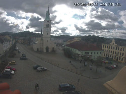 Náměstí, koste sv. Markéty