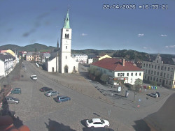 Náměstí, koste sv. Markéty