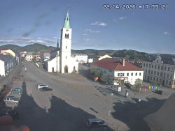 Náměstí, koste sv. Markéty