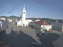 Náměstí, koste sv. Markéty