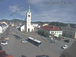 Náměstí, koste sv. Markéty