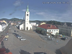 Náměstí, koste sv. Markéty